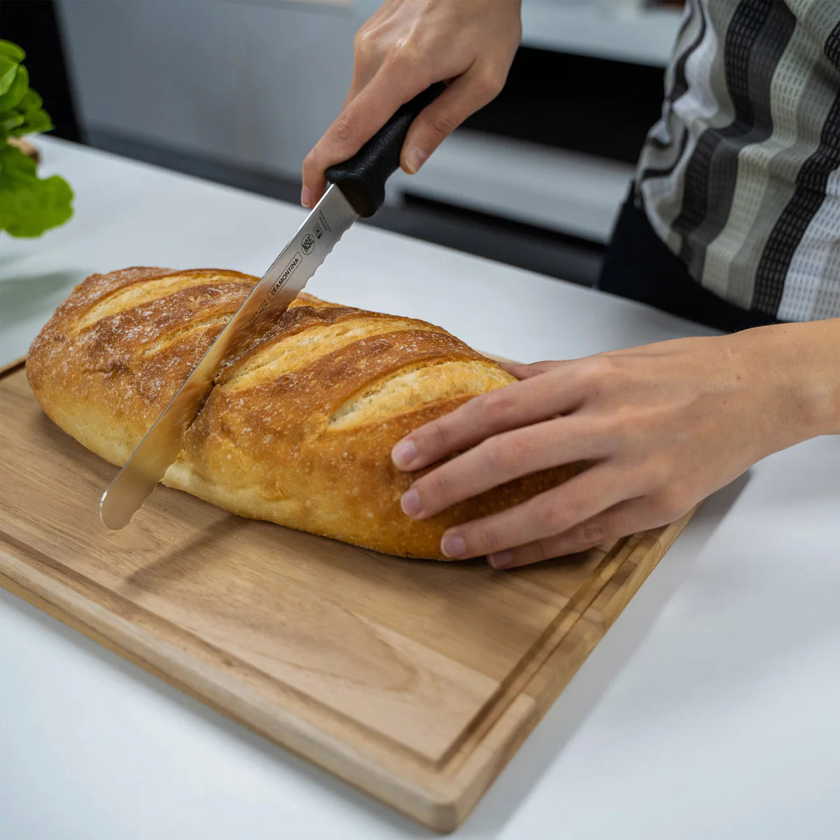 Professional Master Black Handle Bread Knife Serrated 300mm