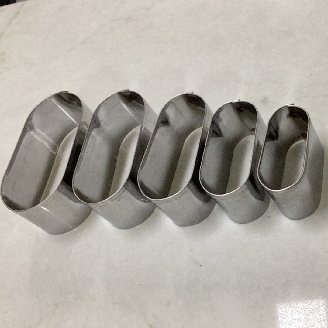 COOKIE CUTTER OVAL SET