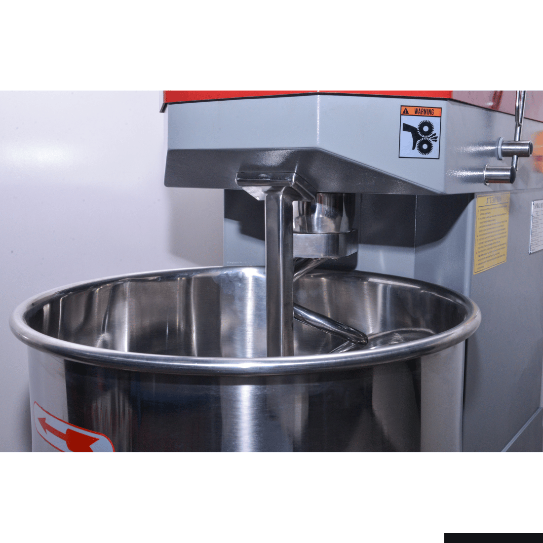 Tyrone Fixed Head Heavy Duty 34L Spiral Mixer – SCP34
